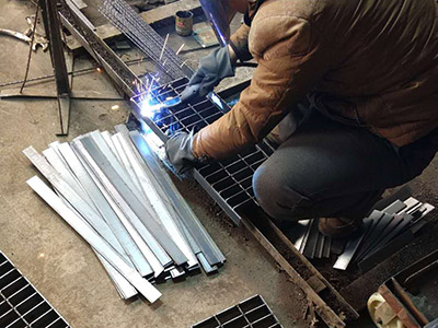 鍍鋅鋼格板車間 鍍鋅鋼格板車間